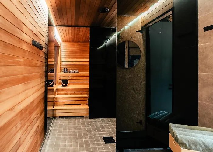 Ternu Forestvilla * רובניימי